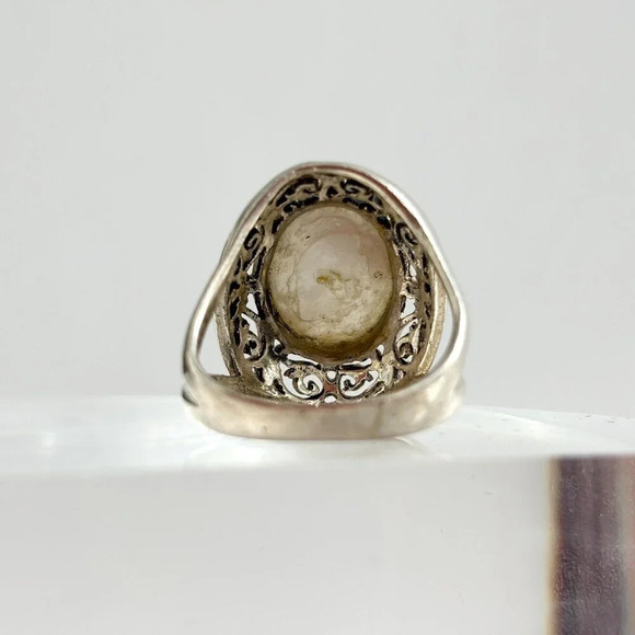 Oval Cut Mother of Pearl Abalone Vintage Sterling Silver Cutout Ring - sz 7 - Picture 4 of 9